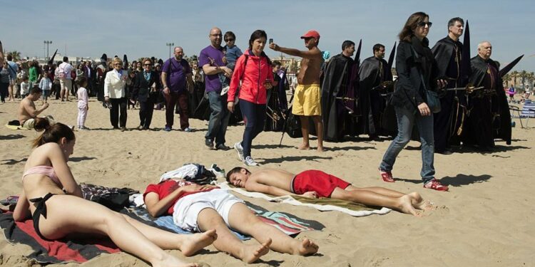 Una Semana Santa de escándalo, los españoles aumentaron gastos y viajes en 2022