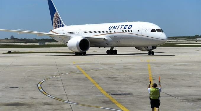 United Airlines y Sabre renuevan acuerdo de distribución global - Noticias de turismo