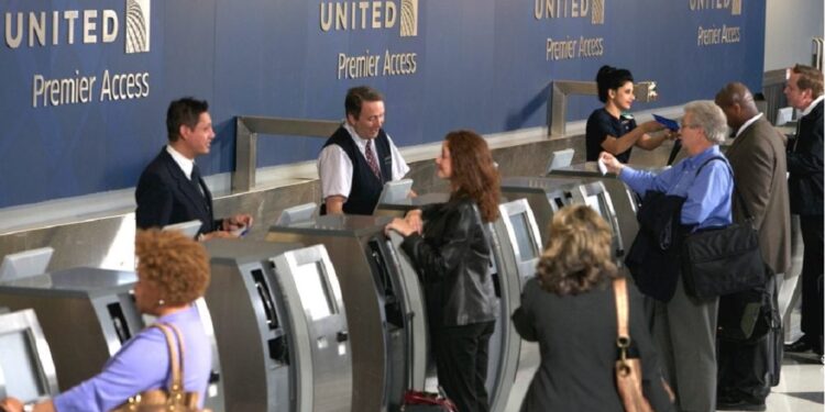 United Airlines y Sabre renuevan acuerdo de distribución global