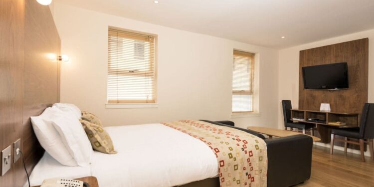 Holyrood Aparthotel, el alojamiento que ofrece Viajes El Corte Inglés en Edimburgo (Escocia)