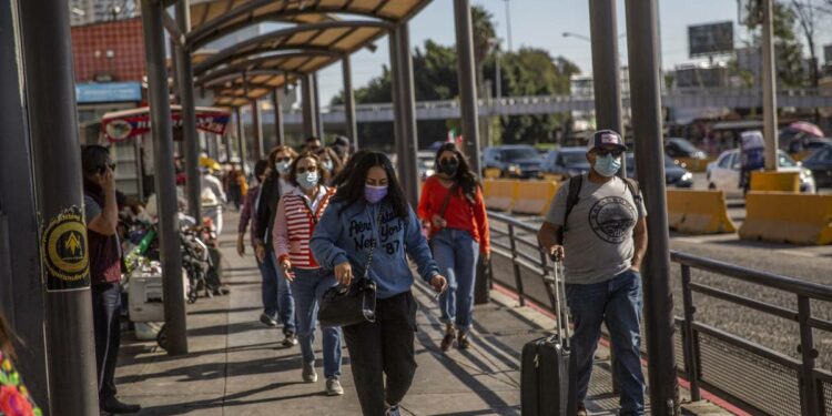 Viajeros prefieren tecnología emergente para garantizar seguridad fronteriza – El Financiero