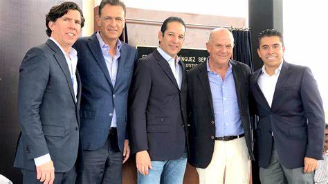 Premium Outlets Querétaro y MUCCAM A. C. se unen para concientizar a las mujeres sobre el Cáncer de Mama