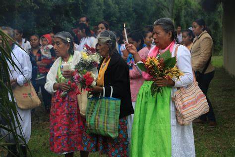 El Fondo para la paz y Corporativo caliente recaban donativos en apoyo para las comunidades indígenas