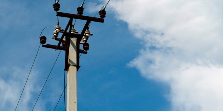 ¿Vives en Escuinapa y te falta energía eléctrica? Haz tú reporte a la CFE