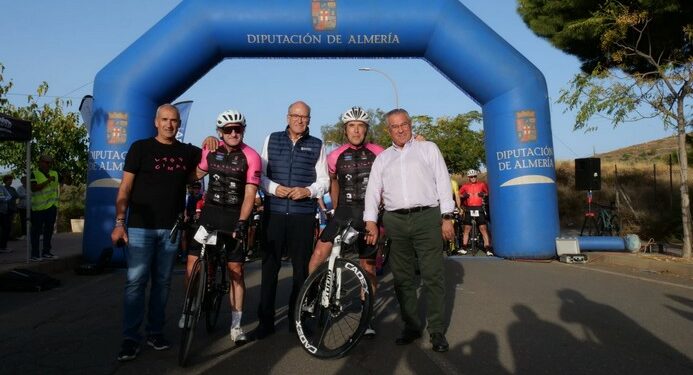 ‘Las 4 Cimas’ convierte al destino ‘Costa de Almería’ en un paraíso para el ciclismo - Almeria Noticias
