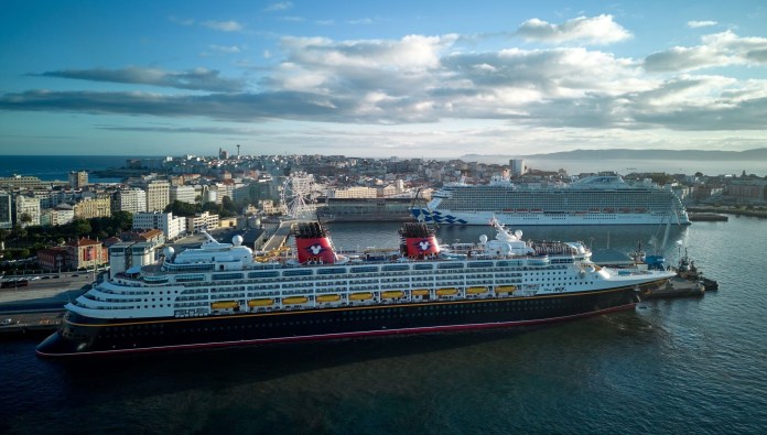 Récord histórico en 2022 de tráfico de cruceros en el Puerto de A Coruña
