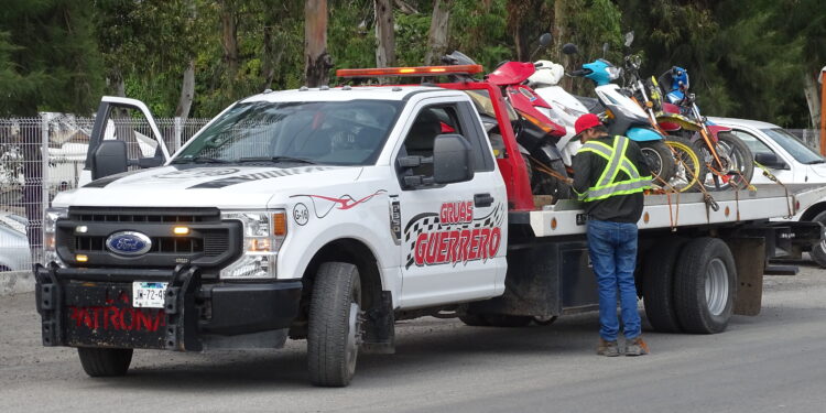 Gobierno de Ocotlán pide a las y los ciudadanos acatar indicaciones de vialidad en cruceros de gran afluencia del municipio