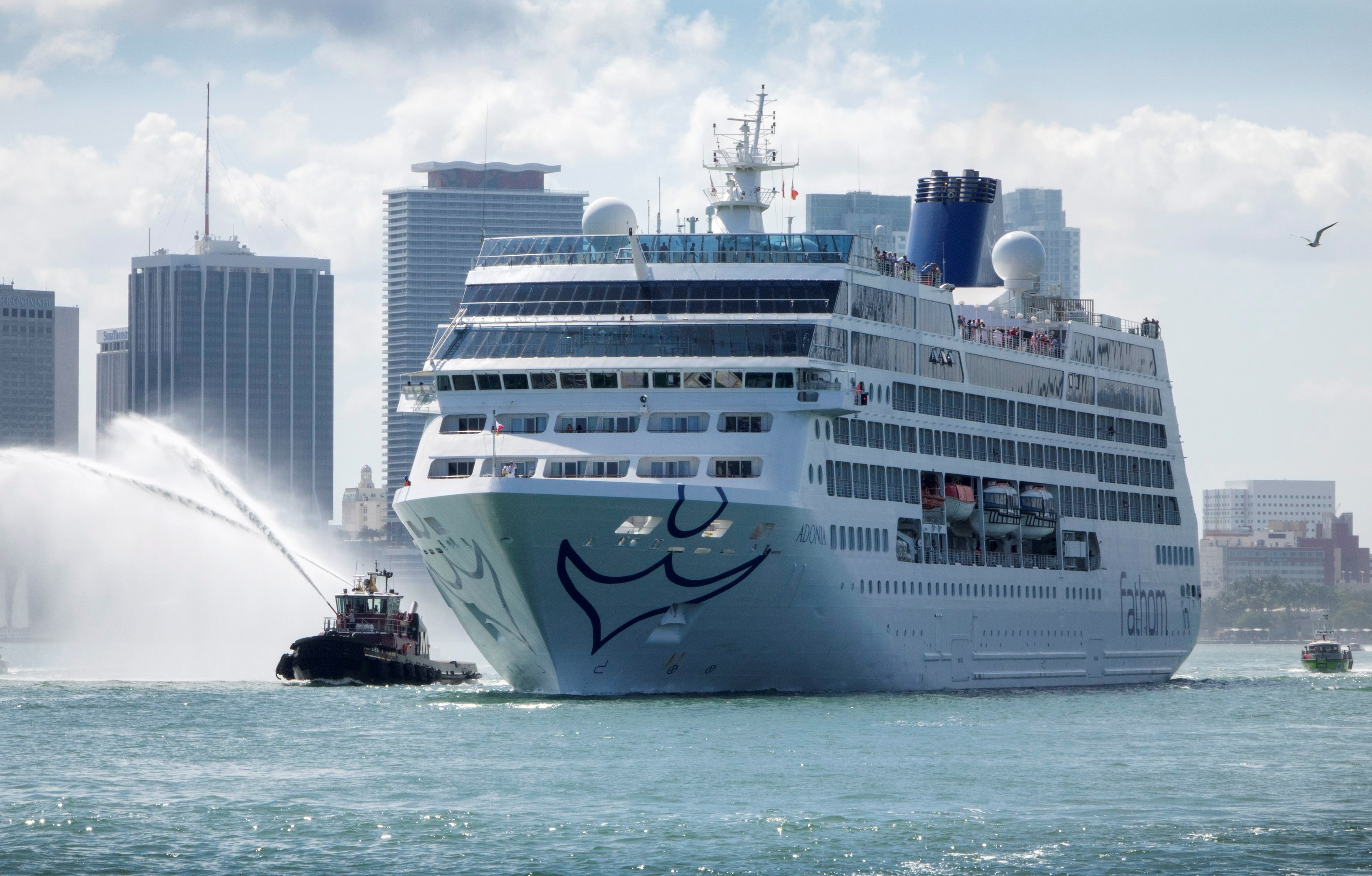 El hombre cayó al agua luego de una noche de copas en el crucero  (Foto: EFE/Cristóbal Herrera/Archivo)
