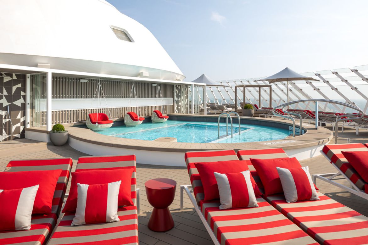 Celebrity Beyond demuestra una nueva manera de viajar en crucero - copy-of-cel-by-retreatsundeck-2-1