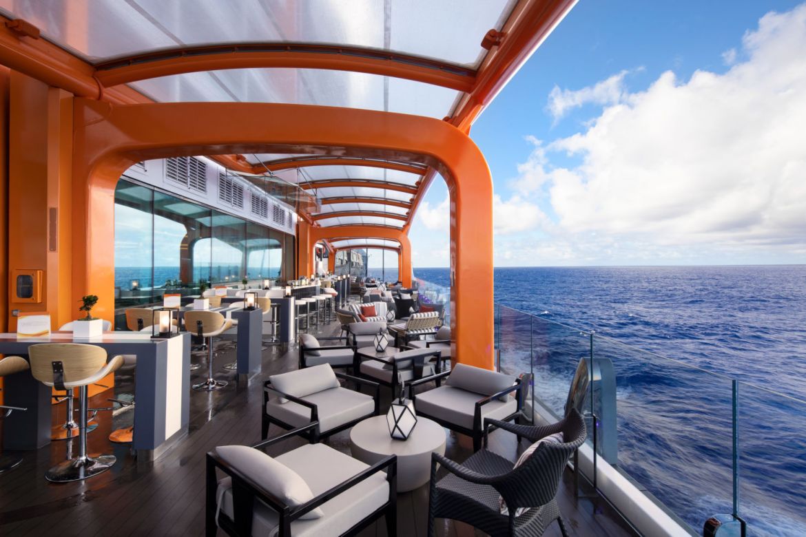 Celebrity Beyond demuestra una nueva manera de viajar en crucero - copy-of-eg18-magiccarpet1r-1