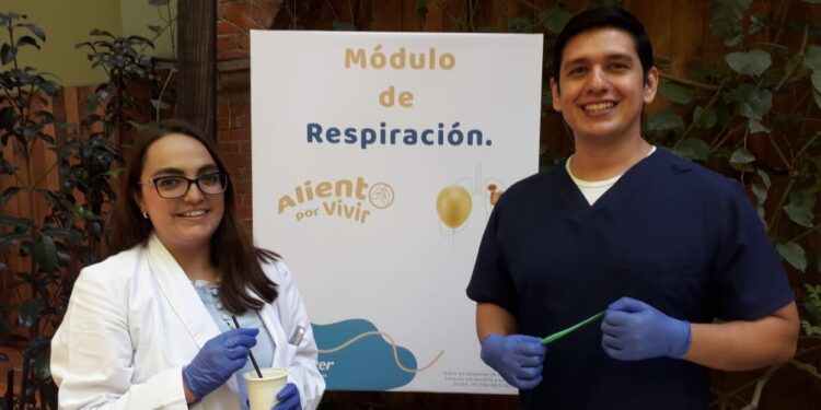 Expertos enfatizan que la neumonía puede prevenirse y lanzan actividades gratuitas en la CDMX para mejorar la capacidad pulmonar