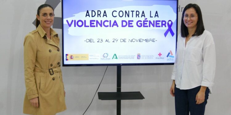 Adra (Almería) organiza dos viajes "con perspectiva de género" y otras actividades de sensibilización con motivo del 25N