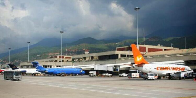 Alav y Avavit apoyan restablecimiento del tráfico aéreo colombo-venezolano