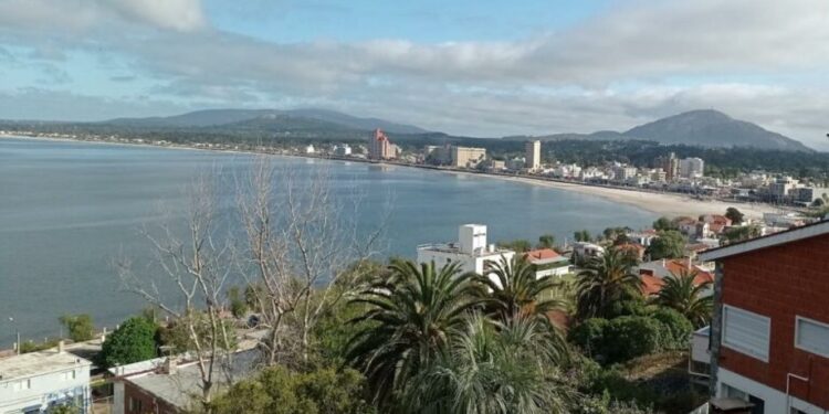 Algunos tips para tus viajes por Uruguay: ¿Qué es el tag para peajes?