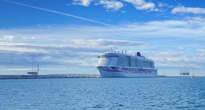 Alrededor de 13.000 turistas llegan a Alicante a través de cruceros en la primera semana de noviembre