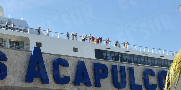 Ancla en Acapulco el cuarto crucero de la temporada con 952 pasajeros y tripulantes