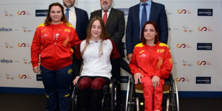 Azul Marino Viajes, nuevo patrocinador del CPE hasta París 2024, con Úbico Sports como gestor de viajes