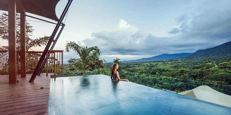 Booking.com celebra un año de viajes sustentables