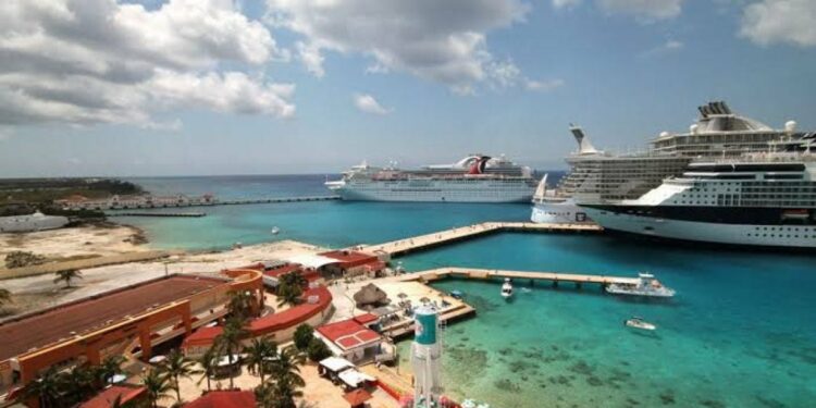 Cancelan cruceros en Mahahual - Quadratin Quintana Roo