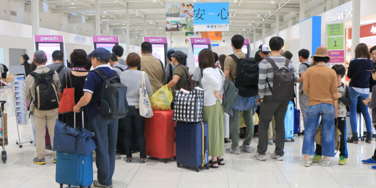 Casi 60 aeropuertos reducen sus servicios a medida que llegan los viajes de vacaciones – Telemundo New York (47)