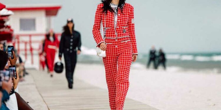 Chanel eligió la playa de Miami para presentar su espectacular desfile crucero – Revista Para Ti