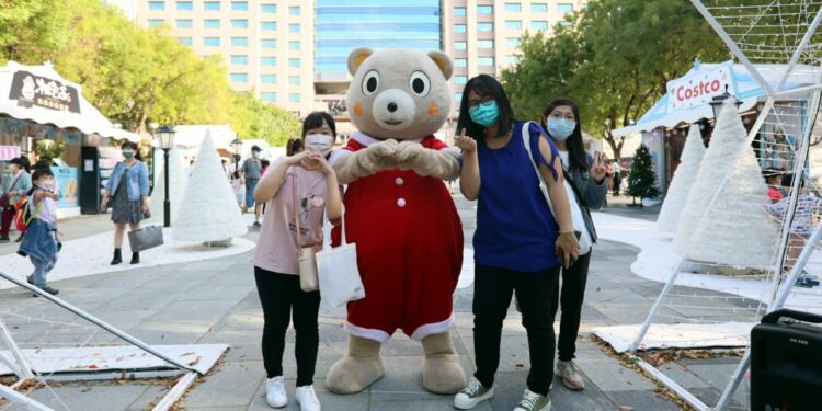 Christmasland: Personajes Disney en Nuevo Taipei