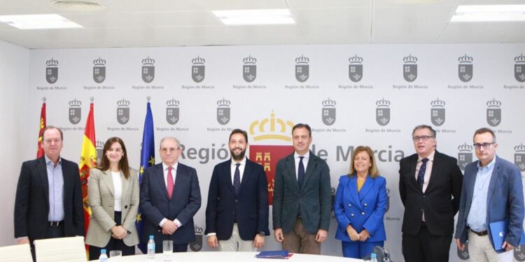 Comunidad y universidades impulsan una Red de Cátedras de Turismo que ofrecerá inteligencia turística al sector