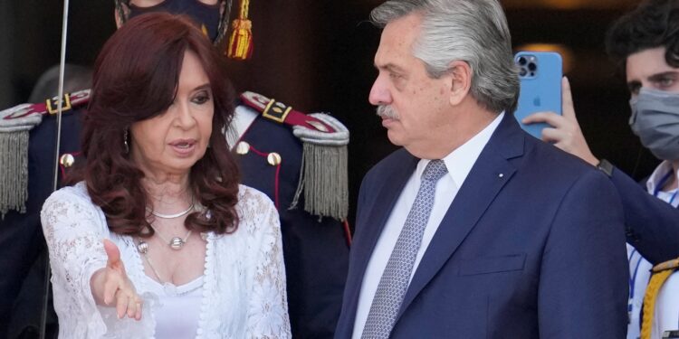 Cristina Fernandez de Kirchner y Alberto Fernández (REUTERS)