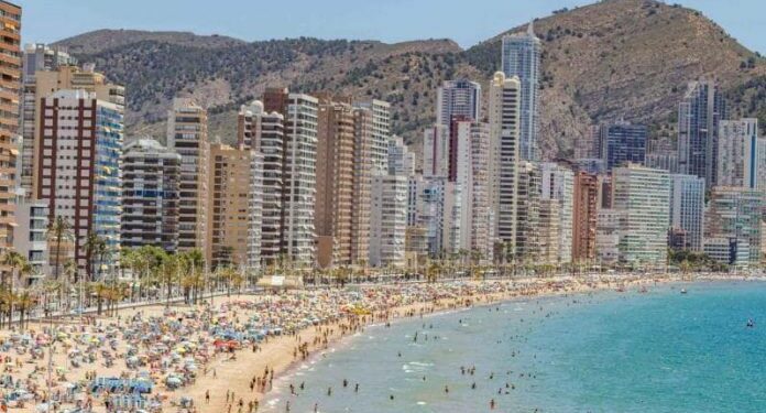El Bono Viaje sale al rescate del turismo en temporada baja