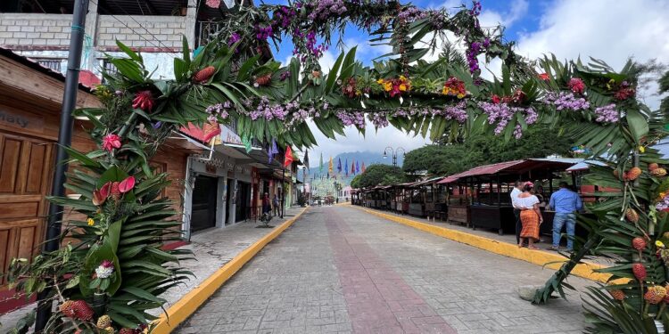 En Unión Juárez, presentan la Ruta turística Rambután-Tacaná