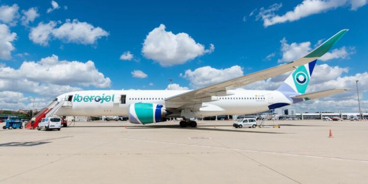 Esta aerolínea europea lanza vuelos baratos a Cuba y destinos de ensueño en el Caribe