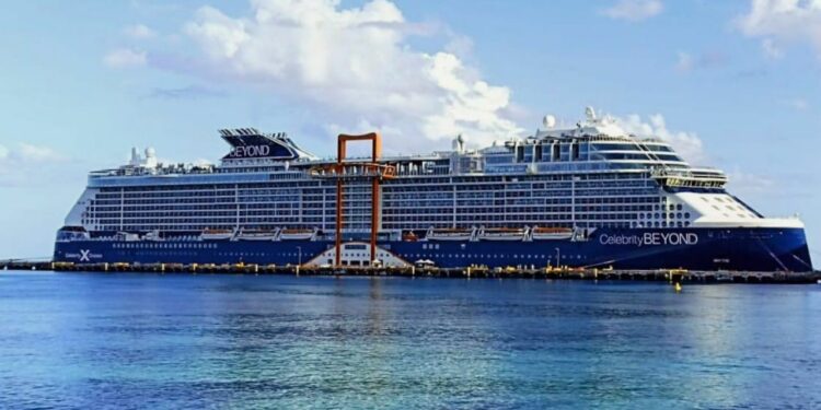 (FOTOS) El Titanic moderno: uno de los cruceros más lujosos del mundo está en Cozumel