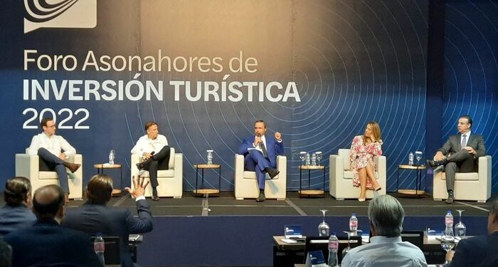 Foro de Inversión Turística de ASONAHORES cierra el año con cifras históricas en el sector • Online Plus