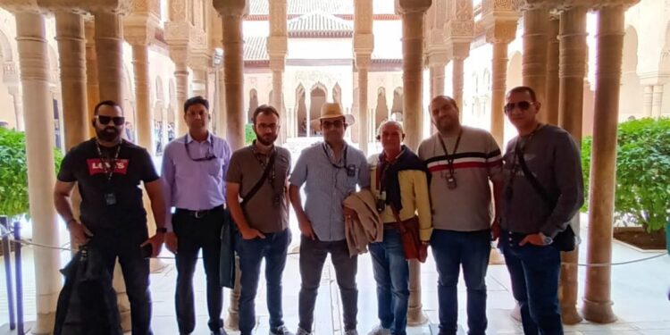 Granada recupera en octubre la cifra de visitantes de 2019, año histórico para el turismo de la ciudad