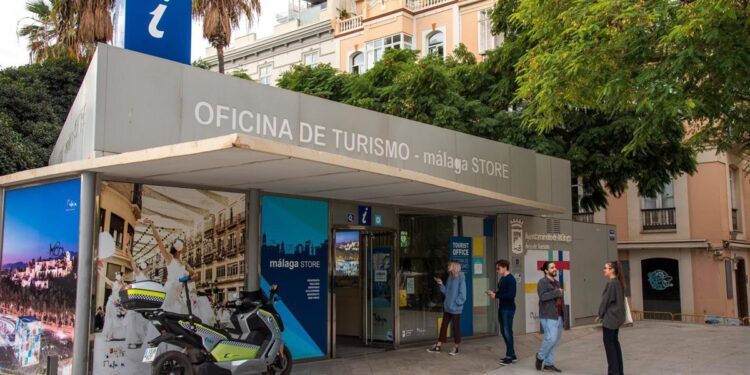 Hoteleros trabajan para organizar jornadas e insistir en que Málaga es destino seguro