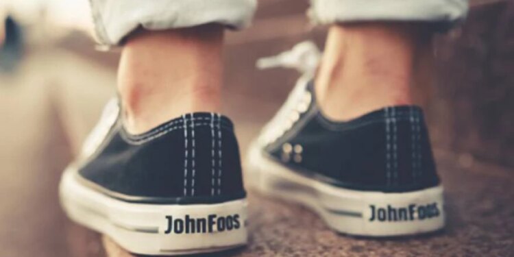 John Foos, con Forbes: Produce 3600 pares por d