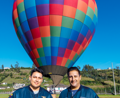 Kawsay Balloons es la pionera en volar globos aerostáticos en Ecuador
