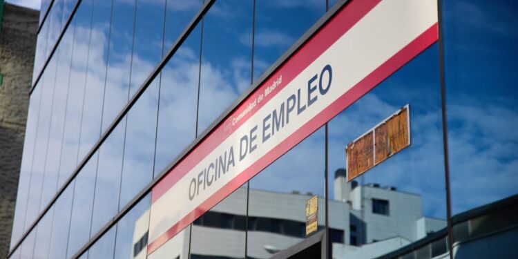 La Comunidad de Madrid cierra octubre con 3.750 trabajadores en ERTE, 449 menos que el mes anterior