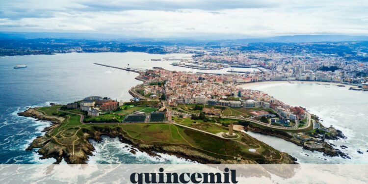 La revista especializada en viajes 'Traveler' señala a A Coruña como visita obligada en 2023