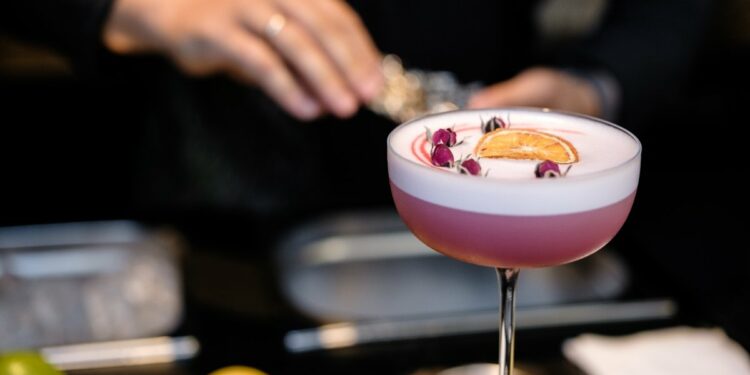 Cocktail de Denys Cherkasov en La Coctelería de La Salita