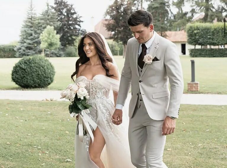 Harry Maguire junto a su esposa. (Foto: Instagram/@harrymaguire93).