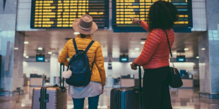 Las mejores ofertas de tren y avión para viajar en el puente de diciembre