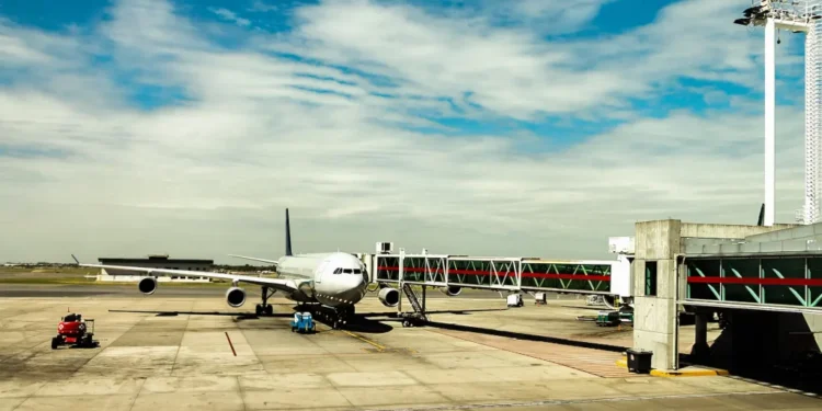 Los aeropuertos de Argentina con más y menos vuelos internacionales — Conocedores.com
