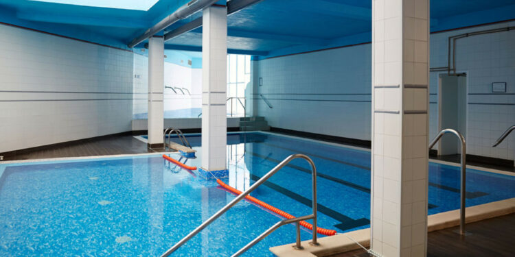 Piscina del Balneario Cestona.