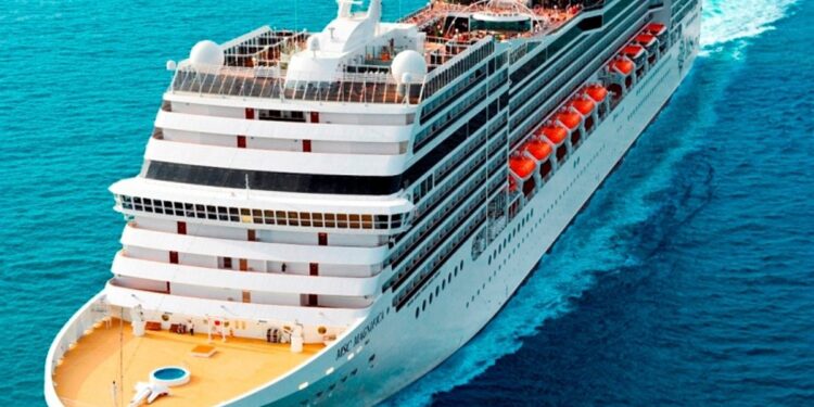 MSC cruceros mantendrá sus dos barcos con embarque en València para la temporada de verano 2023