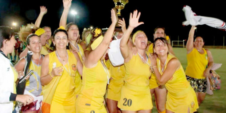 Mamis Hockey: Crucero Amarillo se subió al podio del Nacional de Intermedia en Posadas