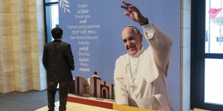 Martinelli: El viaje del Papa a Baréin inspira nuevas relaciones internacionales