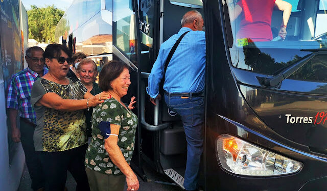 Más de 100 mayores de Antigua inician su viaje en crucero por el Mediterráneo