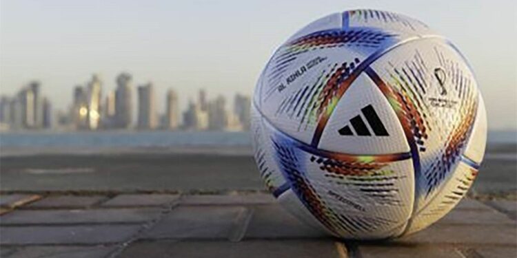 Más de 200 riocuartenses viajaron a Qatar para alentar a la selección, que debuta el martes