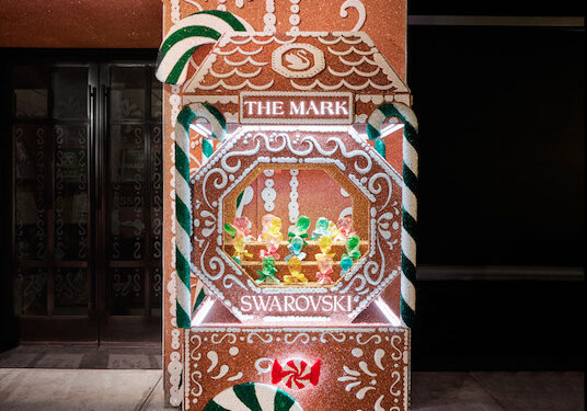 Millones de cristales Swarovski adornan The Mark en Nueva York